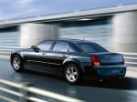 Chrysler 300C 2004 года